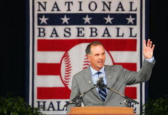 COOPERSTOWN, NY - JULY 31:  2005 inductee Ryne Sandberg waves to the crowd after some one shouted 'I love you Ryne' during his speak in the Baseball Hall of Fame induction ceremony on July 31, 2005 at the Clark Sports Complex in Cooperstown, New York.  (Photo by Ezra Shaw/Getty Images)