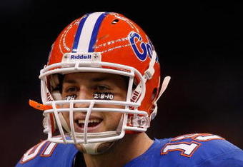 NEW ORLEANS - JANUARY 01:  Tim Tebow #15 of the Florida Gators reacts after a touchdown against the Cincinnati Bearcats during the Allstate Sugar Bowl at the Louisana Superdome on January 1, 2010 in New Orleans, Louisiana.  (Photo by Chris Graythen/Getty Images)