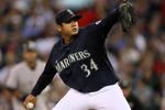 SEATTLE - SEPTEMBER 18:  Starting pitcher Felix Hernandez #34 of the Seattle Mariners pitches against the New York Yankees on September 18, 2009 at Safeco Field in Seattle, Washington. (Photo by Otto Greule Jr/Getty Images)