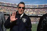 DENVER, CO - DECEMBER 8:  Los Angeles Raiders owner Al Davis walks on the field during the game against the Denver Broncos at Mile High Stadium on December 8, 1985 in Denver, Colorado.  The Raiders won in overtime 17-14. (Photo by George Rose/Getty Images)