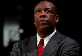 SPOKANE, WA - MARCH 18:  Head Coach Ernie Kent the Oregon Ducks looks on from the sideline against the Winthrop Eagles during the second round of the NCAA Men's Basketball Tournament at Spokane Memorial Arena on March 18, 2007 in Spokane, Washington.  (Photo by Jonathan Ferrey/Getty Images)