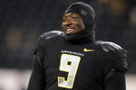 EUGENE,OR - NOVEMBER 14: Running back LeGarrette Blount #9 of the Oregon Ducks smiles as he warms up before the game against the Arizona State Sun Devils at Autzen Stadium on November 14, 2009 in Eugene, Oregon. (Photo by Steve Dykes/Getty Images)
