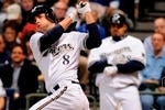 Braunfielder484000003087_10042008_phillies_at_brewers_crop_150x100