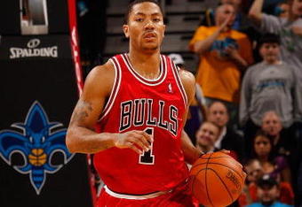 NEW ORLEANS - JANUARY 29:  Derrick Rose #1 of the Chicago Bulls drives the ball against the New Orleans Hornets at the New Orleans Arena on January 29, 2010 in New Orleans, Louisiana.   NOTE TO USER: User expressly acknowledges and agrees that, by downloading and/or using this Photograph, User is consenting to the terms and conditions of the Getty Images License Agreement.  (Photo by Chris Graythen/Getty Images)