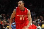 NEW YORK - NOVEMBER 20:  Evan Turner #21 of the Ohio State Buckeyes controls the ball against the California Golden Bears during the consolation game of the 2K Sports Classic on November 20, 2009 at Madison Square Garden in New York City. Ohio State defeated California 76-70.  (Photo by Jim McIsaac/Getty Images)