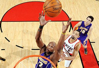 Lakers5263020610_crop_340x234