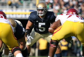 SOUTH BEND, IN - OCTOBER 17: Manti Te'o #5 of the Notre Dame Fighting Irish awaits the start of play against the USC Trojans at Notre Dame Stadium on October 17, 2009 in South Bend, Indiana. USC defeated Notre Dame 34-27. (Photo by Jonathan Daniel/Getty Images)