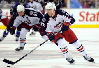 LOS ANGELES, CA - OCTOBER 25:  Nikita Filatov #28 of the Columbus Blue Jackets rushes against the Los Angeles Kings during the game at the Staples Center on October 25, 2009 in Los Angeles, California.  (Photo by Harry How/Getty Images)