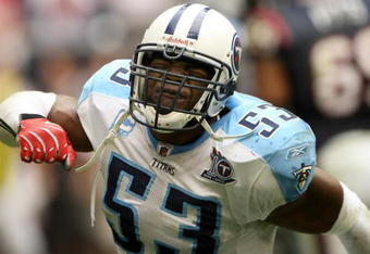 HOUSTON - DECEMBER 14:  Linebacker Keith Bullock #53 of the Tennessee Titans reacts to defeat in the closing seconds of the game with the Houston Texans on December 14, 2008 at Reliant Stadium in Houston, Texas.  The Texans won 13-12.  (Photo by Stephen Dunn/Getty Images)