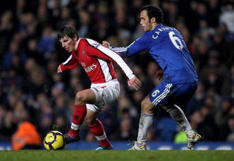 LONDON, ENGLAND - FEBRUARY 07:  Ricardo Carvalho of Chelsea is beaten by Andrei Arshavin of Arsenal during the Barclays Premier League match between Chelsea and Arsenal at Stamford Bridge on February 7, 2010 in London, England.  (Photo by Paul Gilham/Getty Images)