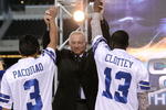 ARLINGTON, TX - JANUARY 19:  Boxers Manny Pacquiao (L) and Joshua Clottey (R) pose for photos with Jerry Jones, owner of the Dallas Cowboys, at Cowboys Stadium on January 19, 2010 in Arlington, Texas.  (Photo by Ronald Martinez/Getty Images)