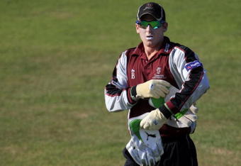 TAUNTON, ENGLAND - SEPTEMBER 27:  Somerset ccc wicketkeeper Craig Kieswetter during the NatWest Pro40: Division One match between Somerset and Durham at the County Cricket Ground on September 27, 2009 in Taunton, England. (Photo by Jed Leicester/Getty Images) 