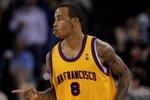 OAKLAND, CA - JANUARY 20:  Monta Ellis #8 of the Golden State Warriors in action during their game against the Denver Nuggets at Oracle Arena on January 20, 2010 in Oakland, California.  NOTE TO USER: User expressly acknowledges and agrees that, by downloading and/or using this Photograph, user is consenting to the terms and conditions of the Getty Images License Agreement.  (Photo by Ezra Shaw/Getty Images)
