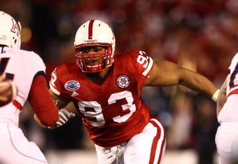 SAN DIEGO - DECEMBER 30:  Ndamukong Suh #93 of the University of Nebraska Cornhuskers rushes to the line of scrimmage during the Pacific Life Holiday Bowl against University of Arizona Wildcats on December 30, 2009 at Qualcomm Stadium in San Diego, California. The Cornhuskers defeated the Wildcats 33-0. (Photo By Donald Miralle/Getty Images)
