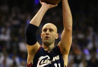 ORLANDO, FL - MAY 30: Zydrunas Ilgauskas #11 of the Cleveland Cavaliers shoots the ball against the Orlando Magic in Game Six of the Eastern Conference Finals during the 2009 Playoffs at Amway Arena on May 30, 2009 in Orlando, Florida. NOTE TO USER: User expressly acknowledges and agrees that, by downloading and or using this photograph, User is consenting to the terms and conditions of the Getty Images License Agreement  (Photo by Elsa/Getty Images)