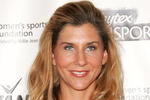 NEW YORK - OCTOBER 15:  Tennis player Monica Seles arrives on the Playtex Sport Pink Carpet at the Women's Sports Foundation's 28th Annual Salute to Women in Sports at the Waldorf-Astoria Hotel on October 15, 2007 in New York City.  (Photo by Bryan Bedder/Getty Images for WSF)