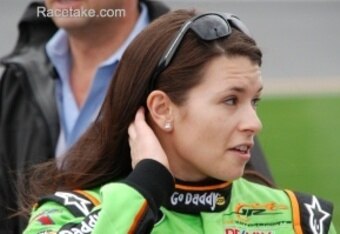 Ex10danfc3tz_crop_340x234