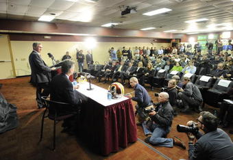 ASHBURN,VA - JANUARY 6:  Washington Redskins introduce Mike Shanahan as the new Executive Vice President and head coach to the media with Bruce Allen, Executive Vice President and general manager, on January 6, 2010 at Redskins Park in Ashburn, Virginia.  (Photo by Mitchell Layton/Getty Images)
