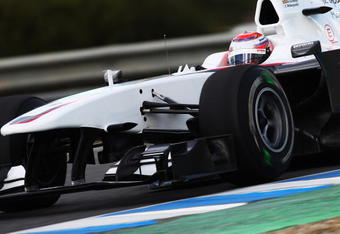 JEREZ DE LA FRONTERA, SPAIN - FEBRUARY 11:  Kamui Kobayashi of Japan and BMW Sauber drives during winter testing at the Circuito De Jerez on February 11, 2010 in Jerez de la Frontera, Spain.  (Photo by Mark Thompson/Getty Images)