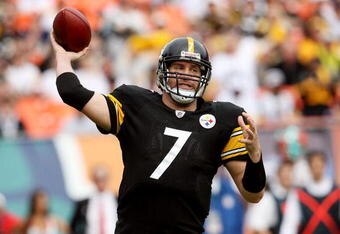MIAMI - JANUARY 03:  Quarterback Ben Roethlisberger #7 of the Pittsburgh Steelers throws a pass against the Miami Dolphins at Land Shark Stadium on January 3, 2010 in Miami, Florida.  (Photo by Doug Benc/Getty Images)