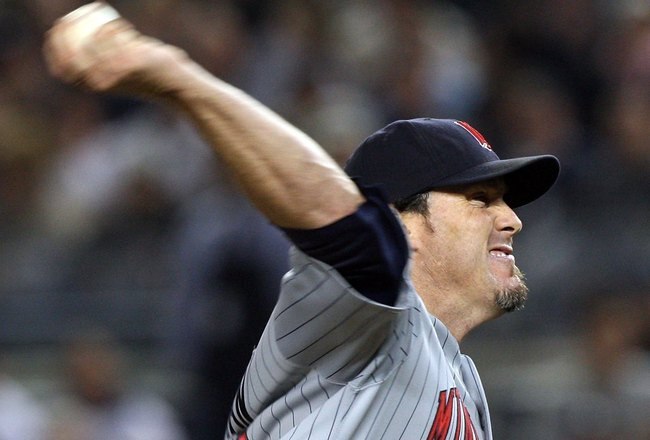 NEW YORK - OCTOBER 09:  Joe Nathan #36 of the Minnesota Twins pitches against the New York Yankees in Game Two of the ALDS during the 2009 MLB Playoffs at Yankee Stadium on October 9, 2009 in the Bronx borough of New York City.  (Photo by Jim McIsaac/Getty Images)