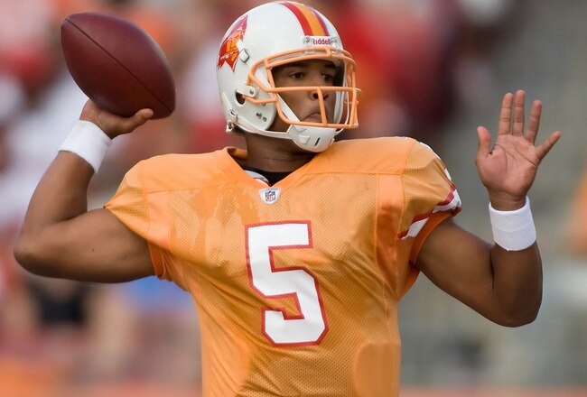 TAMPA, FL - NOVEMBER 08:  Quarterback Josh Freeman #5 of the Tampa Bay Buccaneers throws a pass against the Green Bay Packers during the game at Raymond James Stadium on November 8, 2009 in Tampa, Florida.  (Photo by J. Meric/Getty Images)