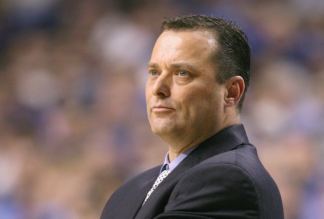 LEXINGTON, KY - JANUARY 21:  Head coach Billy Gillispie of the Kentucky Wildcats watches the action during the SEC game against the Auburn Tigers at Rupp Arena on January 21, 2009 in Lexington, Kentucky.  (Photo by Andy Lyons/Getty Images)