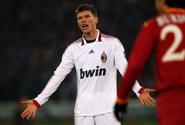 ROME - ITALY- MARCH 06: Klaas-Jan Huntelaar of Milan during the Serie A match between AS Roma and AC Milan at Stadio Olimpico on March 6, 2010 in Rome, Italy.  (Photo by Michael Steele/Getty Images)