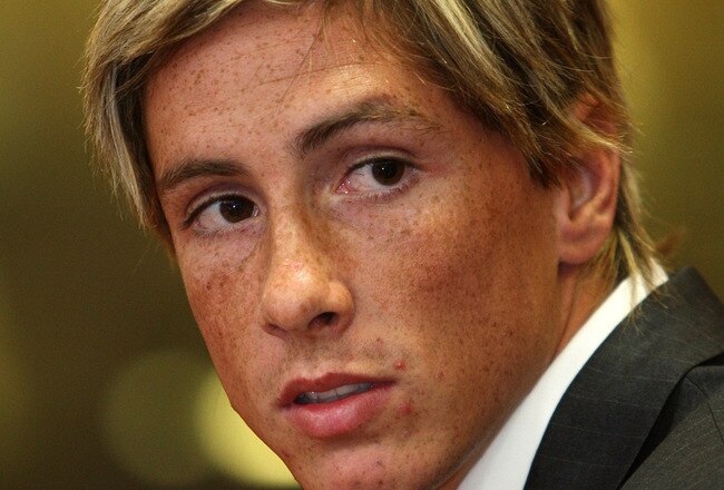 LIVERPOOL, UNITED KINGDOM - JULY 4:  Liverpool unveil Fernando Torres at a press conference held at Anfield on July 4, 2007 in Liverpool, England. (Photo by Gary M. Prior/Getty Images)