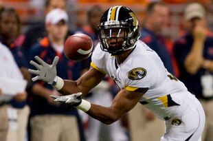 ST. LOUIS, MO - SEPTEMBER 5: Danario Alexander #81 of the University of Missouri Tigers hauls in a pass against the University of Illinois Fighting Illini during the State Farm Arch Rivalry on September 5, 2009 at the Edward Jones Dome in St. Louis, Missouri.  The Tigers beat the Fighting Illini 37-9.  (Photo by Dilip Vishwanat/Getty Images)