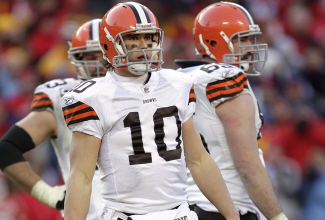 KANSAS CITY, MO - DECEMBER 20:  Quarterback Brady Quinn #10 of the Cleveland Browns looks to the sideline during their NFL game against the Kansas City Chiefs on December 20, 2009 at Arrowhead Stadium in Kansas City, Missouri. The Browns defeated the Chiefs 41-34. (Photo by Jamie Squire/Getty Images)