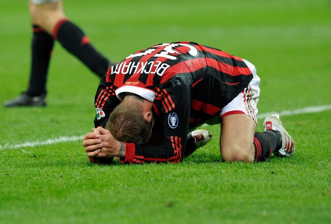 MILAN, ITALY - MARCH 14:  David Beckham of AC Milan during the Serie A match between AC Milan and AC Chievo Verona at Stadio Giuseppe Meazza on March 14, 2010 in Milan, Italy.  (Photo by Claudio Villa/Getty Images)