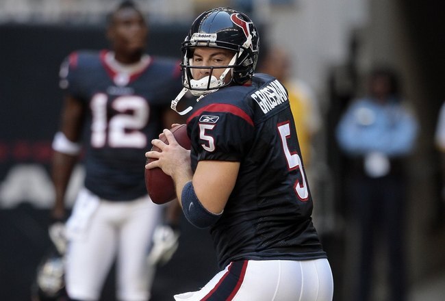 HOUSTON - OCTOBER 25:  Quarterback Rex Grossman #5 of the Houston Texans warms up before playing the San Francisco 49ers at Reliant Stadium on October 25, 2009 in Houston, Texas.  (Photo by Bob Levey/Getty Images)