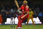 PORT ELIZABETH, SOUTH AFRICA - APRIL 20:  Jacques Kallis of Bangalore hits out during IPL T20 match between Chennai Super Kings and Royal Challengers Bangalore at St Georges Cricket Ground on April 20, 2009 in Port Elizabeth, South Africa.  (Photo by Tom Shaw/Getty Images)