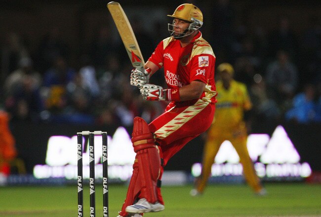 PORT ELIZABETH, SOUTH AFRICA - APRIL 20:  Jacques Kallis of Bangalore hits out during IPL T20 match between Chennai Super Kings and Royal Challengers Bangalore at St Georges Cricket Ground on April 20, 2009 in Port Elizabeth, South Africa.  (Photo by Tom Shaw/Getty Images)