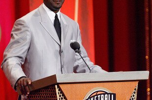 SPRINGFIELD, MA - SEPTEMBER 11: Michael Jordan is inducted into the Naismith Memorial Basketball Hall of Fame during a ceremony on September 11, 2009 in Springfield, Massachusetts. NOTE TO USER: User expressly acknowledges and agrees that, by downloading and or using this Photograph, user is consenting to the terms and conditions of the Getty Images License Agreement.(Photo by Jim Rogash/Getty Images)