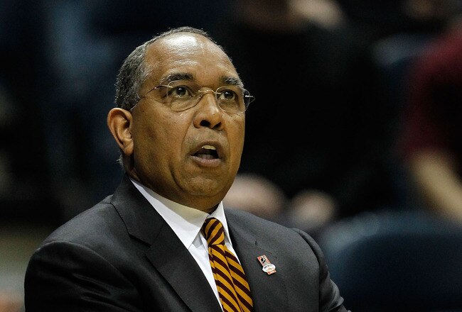 MILWAUKEE - MARCH 19:  Head coach Tubby Smith of the Minnesota Golden Gophers looks on in the first half during the first round of the 2010 NCAA men's basketball tournament against the Xavier Musketeers at the Bradley Center on March 19, 2010 in Milwaukee, Wisconsin.  (Photo by Jonathan Daniel/Getty Images)