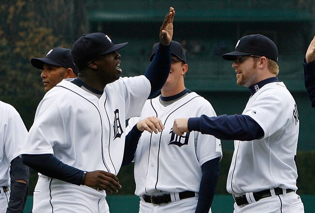 DETROIT - MARCH 31:  Dontrelle Willis #21 of the Detroit Tigers greets his teammates during player introductions against the Kansas City Royals during their game on Opening Day on March 31, 2008 at Comerica Park in Detroit, Michigan.  (Photo by Gregory Shamus/Getty Images)