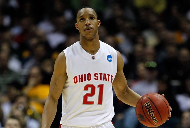MILWAUKEE - MARCH 21:  Evan Turner #21 of the Ohio State Buckeyes moves the ball in the second half while taking on the Georgia Tech Yellow Jackets during the second round of the 2010 NCAA men's basketball tournament at the Bradley Center on March 21, 2010 in Milwaukee, Wisconsin.  (Photo by Jonathan Daniel/Getty Images)