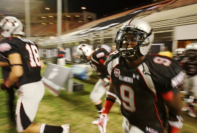 ORLANDO, FL - JANUARY 04:  Ray Ray Armstrong #9 fo the black team runs onto the field before the All America Under Armour Football Game at Florida Citrus Bowl on January 4, 2009 in Orlando, Florida.  (Photo by Doug Benc/Getty Images)