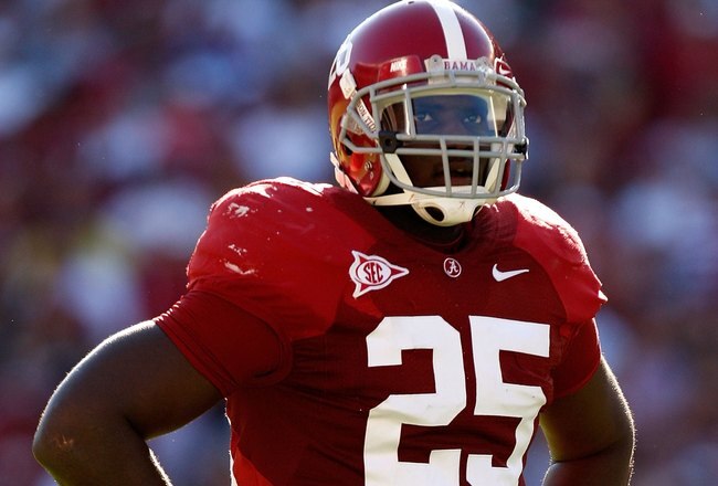 TUSCALOOSA, AL - NOVEMBER 07:  Rolando McClain #25 of the Alabama Crimson Tide against the Louisiana State University Tigers at Bryant-Denny Stadium on November 7, 2009 in Tuscaloosa, Alabama.  (Photo by Kevin C. Cox/Getty Images)