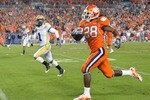 TAMPA, FL - DECEMBER 5: Running C. J. Spiller #28 of the Clemson Tigers runs 41-yards for a second-quarter touchdown   against the Georgia Tech Yellow Jackets in the 2009 ACC Football Championship Game December 5, 2009 at Raymond James Stadium in Tampa, Florida.  (Photo by Al Messerschmidt/Getty Images)