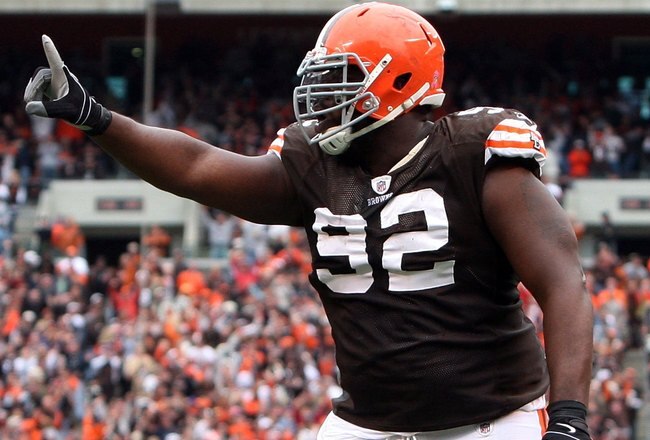 CLEVELAND - OCTOBER 04:  Shaun Rogers #92 of the Cleveland Browns in action against the Cincinnati Bengals during their game at Cleveland Browns Stadium on October 4, 2009 in Cleveland, Ohio. The Bengals defeated the Browns 23-20 in overtime.  (Photo by Jim McIsaac/Getty Images)