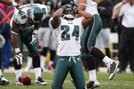 OAKLAND, CA - OCTOBER 18: Sheldon Brown #24 of the Philadelphia Eagles reacts after missing an interception against the Oakland Raiders during an NFL game at the Oakland-Alameda County Coliseum on October 18, 2009 in Oakland, California.  (Photo by Jed Jacobsohn/Getty Images)