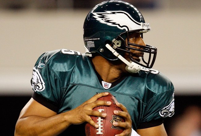 ARLINGTON, TX - JANUARY 09:  Quarterback Donovan McNabb #5 of the Philadelphia Eagles during the 2010 NFC wild-card playoff game at Cowboys Stadium on January 9, 2010 in Arlington, Texas.  (Photo by Ronald Martinez/Getty Images)