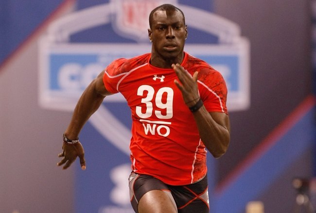 INDIANAPOLIS, IN - FEBRUARY 28: Wide receiver Damian Williams of USC runs the 40 yard dash during the NFL Scouting Combine presented by Under Armour at Lucas Oil Stadium on February 28, 2010 in Indianapolis, Indiana. (Photo by Scott Boehm/Getty Images)