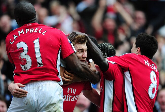 LONDON, ENGLAND - APRIL 03:  Nicklas Bendtner of Arsenal celebrates scoring a late winner during the Barclays Premier League match between Arsenal and Wolverhampton Wanderers at the Emirates Stadium on April 3, 2010 in London, England.  (Photo by Mike Hewitt/Getty Images)