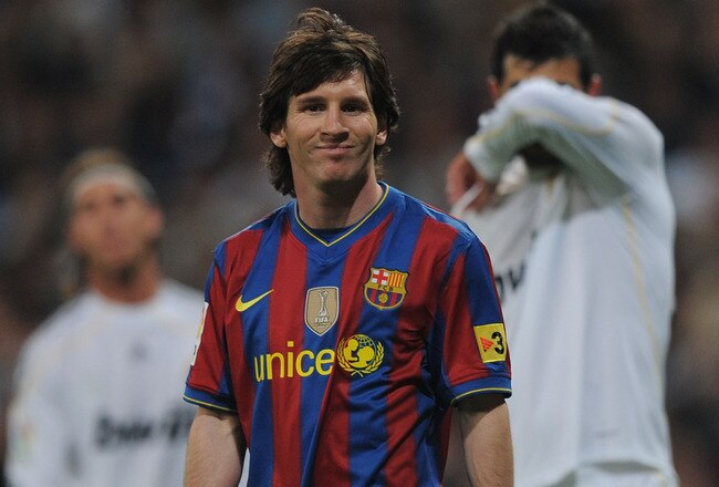MADRID, SPAIN - APRIL 10:  Lionel Messi of Barcelona during the La Liga match between Real Madrid and Barcelona at the Estadio Santiago Bernabeu on April 10, 2010 in Madrid, Spain.  (Photo by Denis Doyle/Getty Images)
