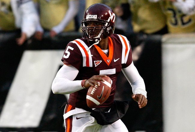 ATLANTA - OCTOBER 17:  Quarterback Tyrod Taylor #5 of the Virginia Tech Hokies against the Georgia Tech Yellow Jackets at Bobby Dodd Stadium on October 17, 2009 in Atlanta, Georgia.  (Photo by Kevin C. Cox/Getty Images)