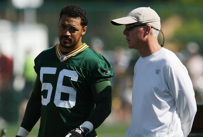 GREEN BAY, WI - JULY 28: General Manager Ted Thompson of the Green Bay Packers talks with Nick Barnett #56 during summer training camp on July 28, 2008 at the Hutson Center in Green Bay, Wisconsin. (Photo by Jonathan Daniel/Getty Images)